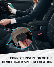 Plugging the VL505 GPS tracker into the car OBD II port to track speed and location - Pagerme